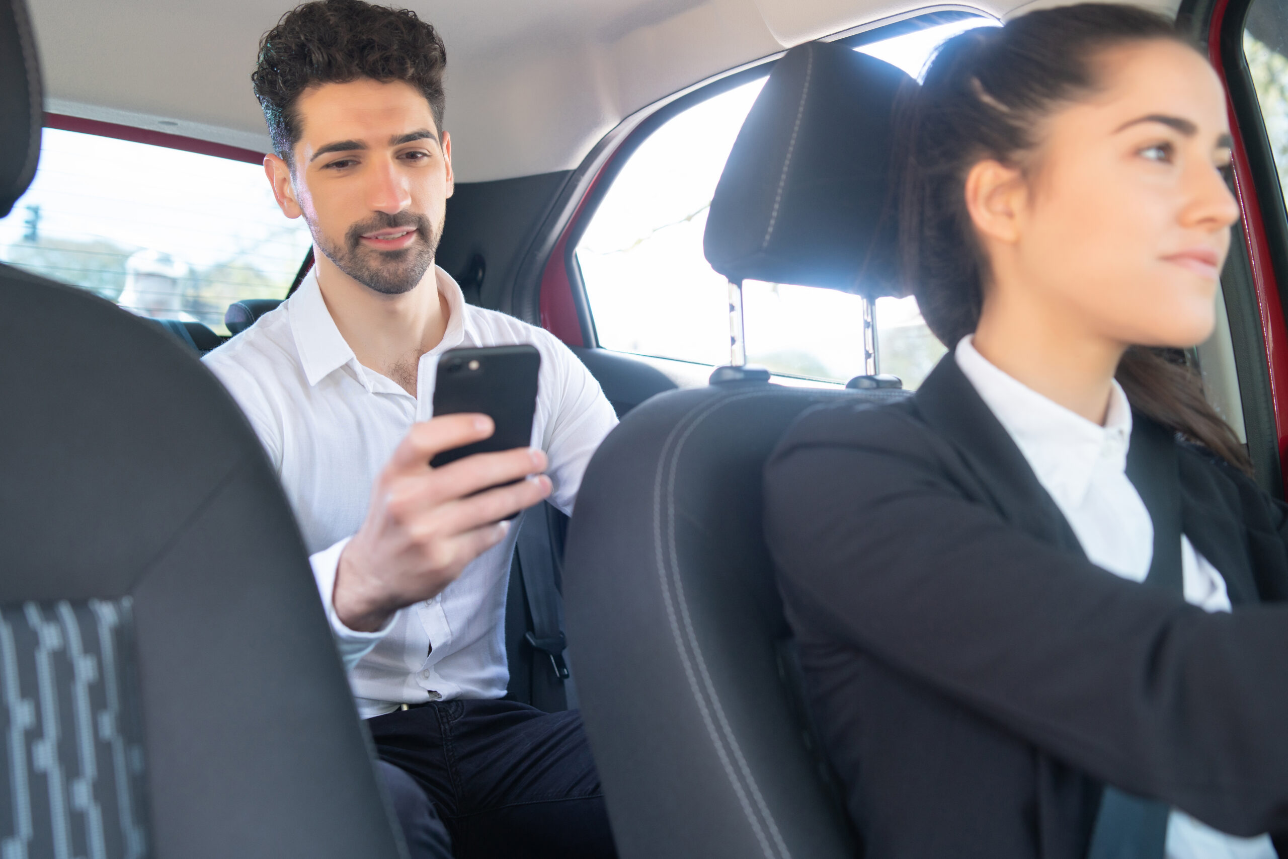Airport Transfers for Business Executives – Always On Time, Always Professional